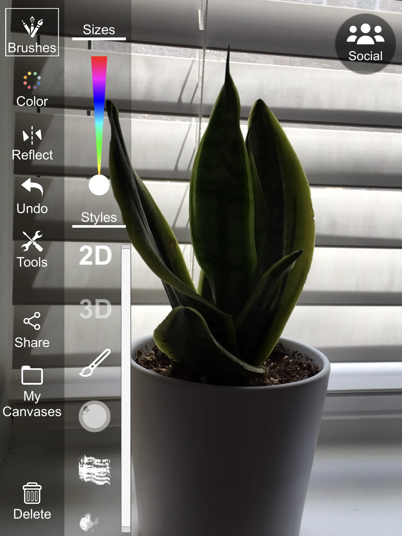 Drawlight app screenshot with brush tools and a color selector