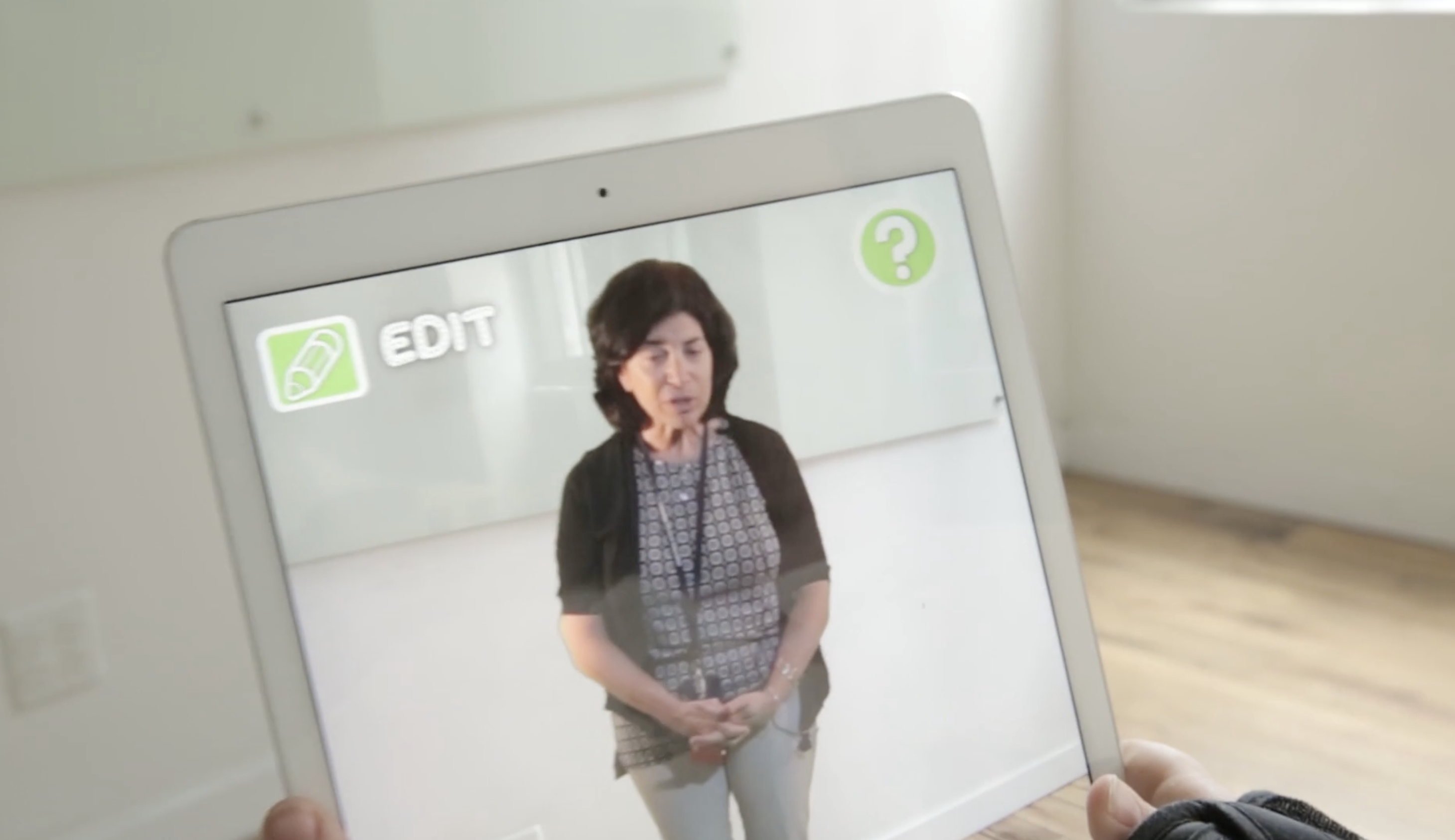 AR edit mode running on a tablet in a patient room